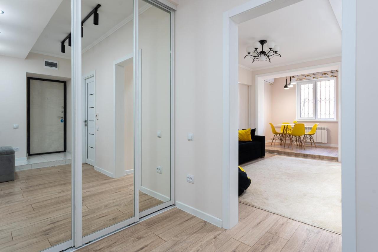 טשקנט Senate Square Apartment מראה חיצוני תמונה